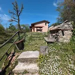 Schoenes Ferienhaeuschen In Ruhiger Lage Fuer Max. 4 Personen Mit Pool *